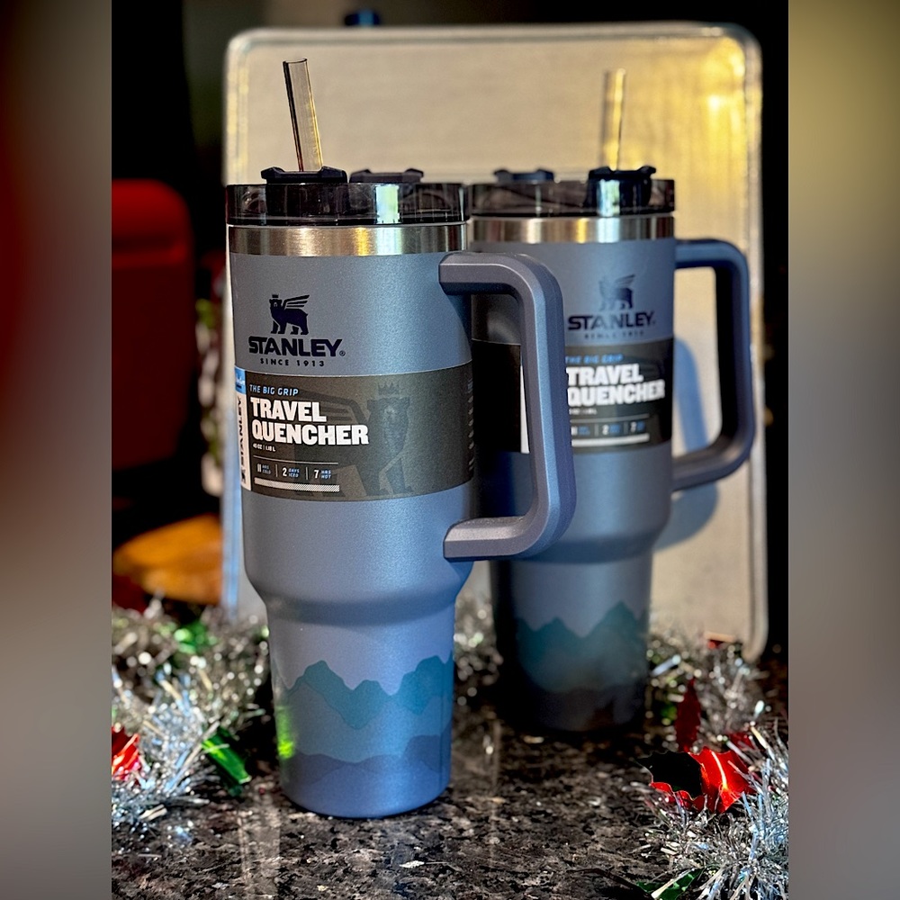 STANLEY  RARE Limited Edition Adventure Series Travel Quencher